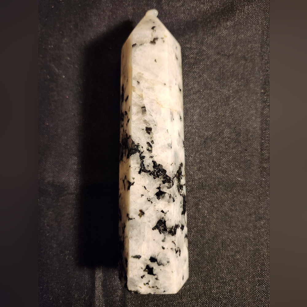 6.5" Rainbow Moonstone Tower W/ Flash
